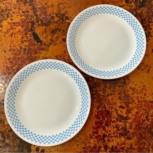 Corelle Amelia Dinner Plates - Picture 1 of 6